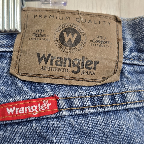 Wrangler Mens Regular Fit Medium Wash Denim Jeans Big Tall Size 44x34 - Picture 4 of 7